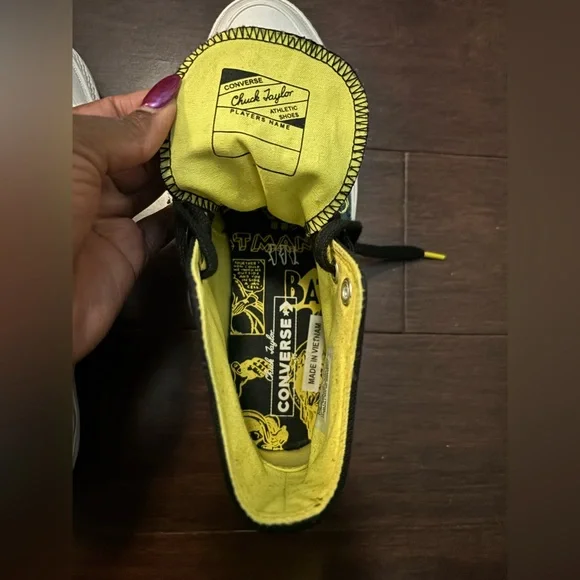 Converse Limited Edition China Town Glow in the Dark Batman Size 9 - Picture 3 of 9